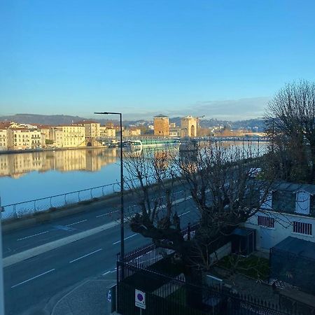 Appartement Avec Superbe Vue Sur Le Rhone Vienne  Exteriér fotografie